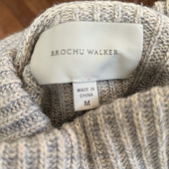 Brochu Walker sweater - Picture 9 of 10